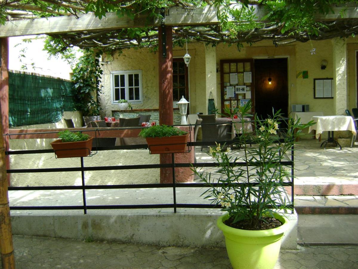 Le H De Sernhac Exterior photo